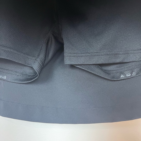 Adidas Skirt Skort Golf Under Shorts Womens M/L Solid Black Pull On Stretch - Picture 2 of 9